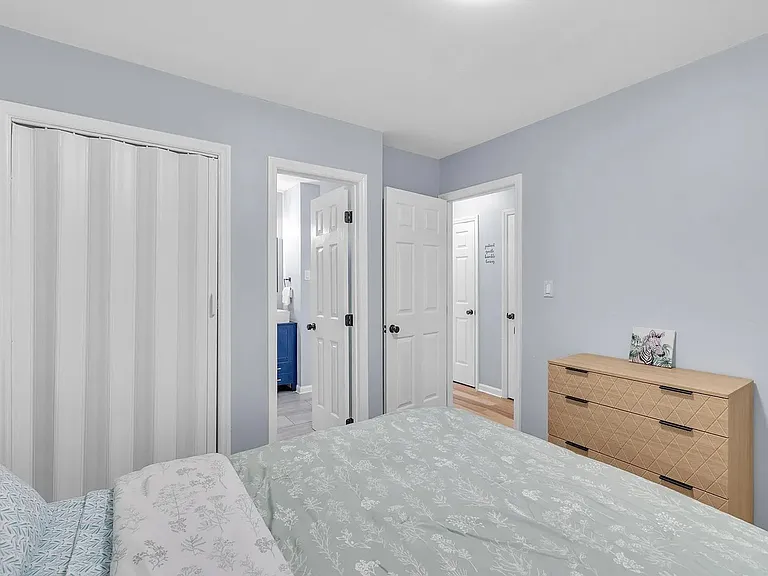 105 Tall Rock Ct — Photo 18