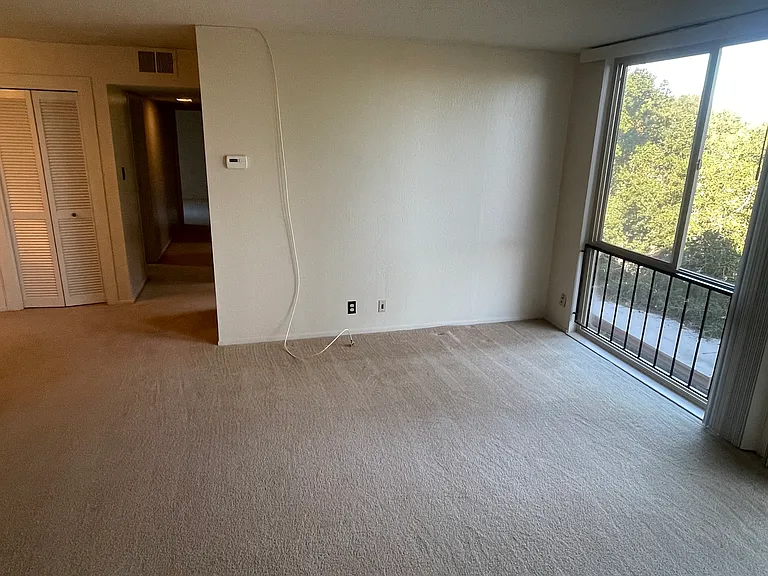 1040 El Camino Real #205 — Photo 6