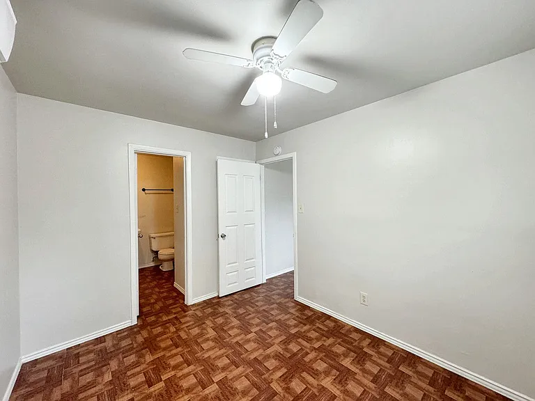 726 Denver Blvd #3 — Photo 5