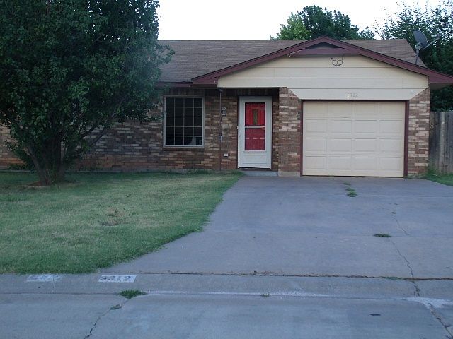 2nd image of 3312 Bent Creek Dr
