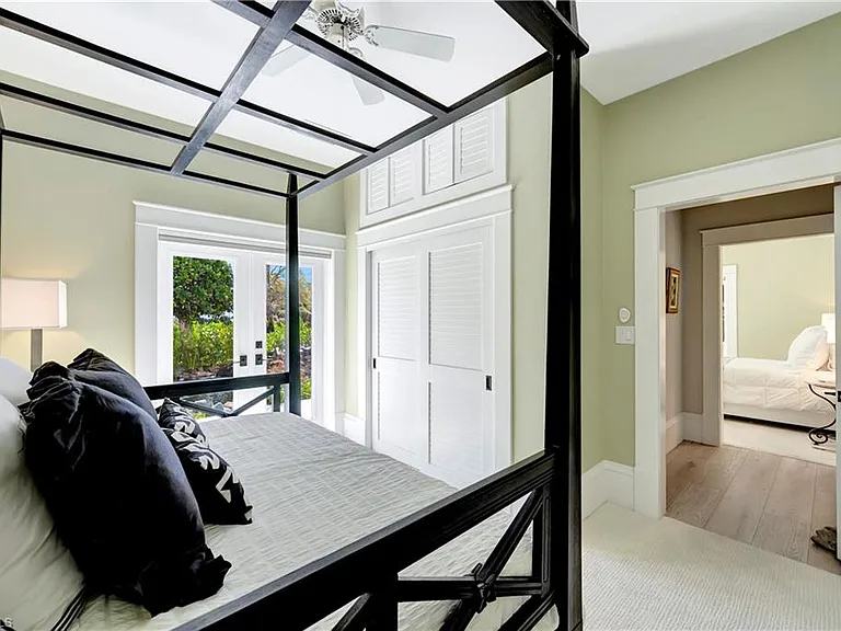 1375 Gordon Dr — Photo 34