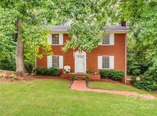 210 Kingsway Cir, Charlotte, NC 28214