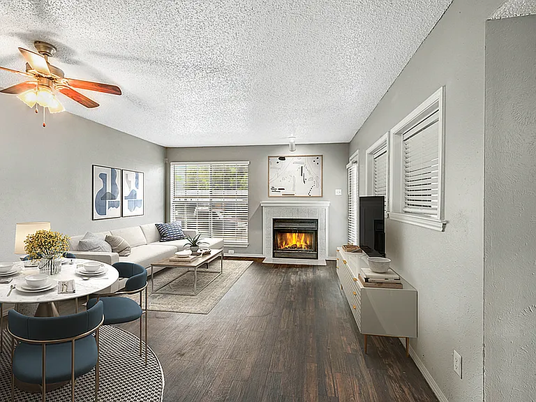 Westmoor Apartment Homes — Photo 31