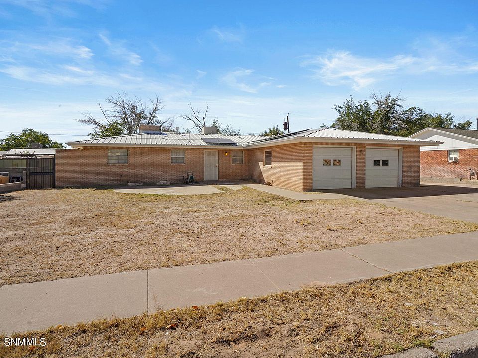 1st image of 2060 Thomas Dr