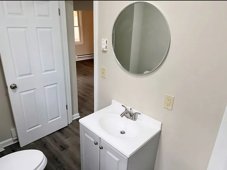 3-7 Maple St — Photo 14