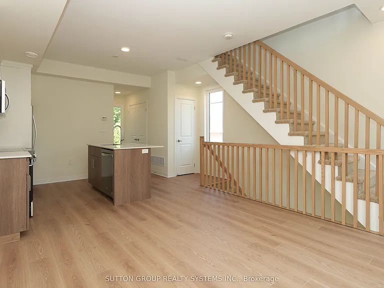 734 Front Royal St #13 — Photo 4