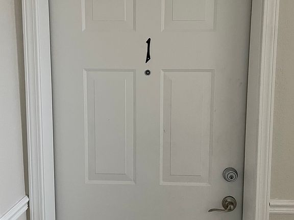 2 bed 1 bath first floor