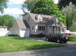 57 Woodfield Rd, Township Of Washington, NJ 07676