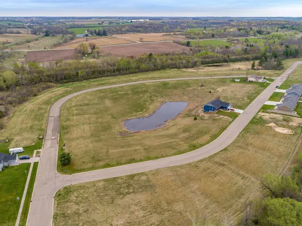 315 Norske St, Woodville, WI 54028