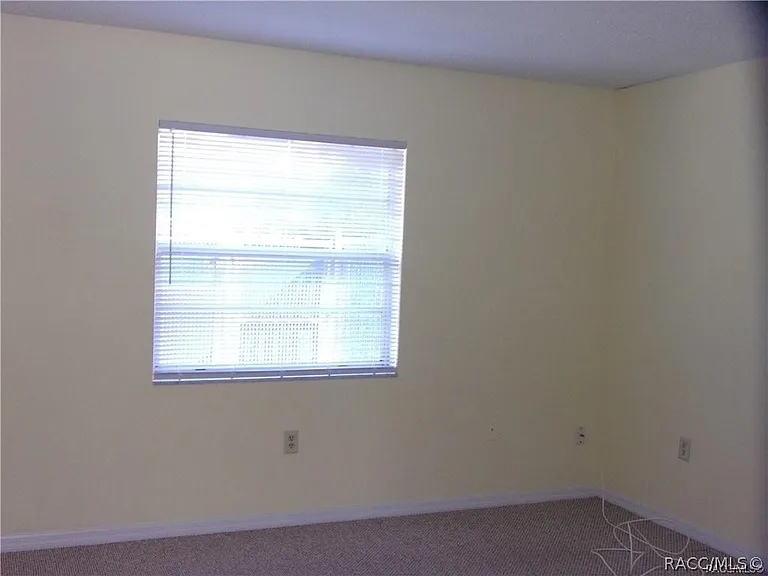 608 Long Ave — Photo 9