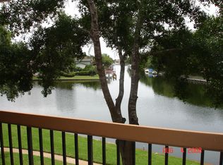 6311 Newtown Cir #11B3, Tampa, FL 33615