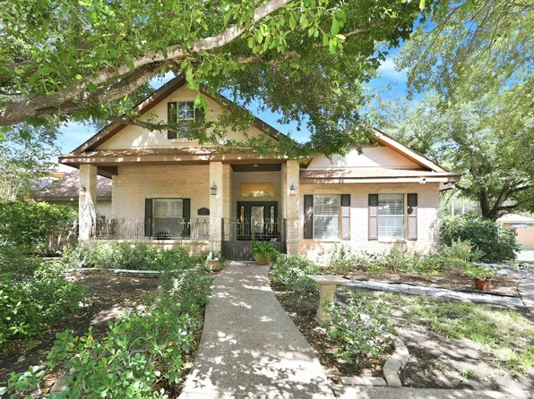 3301 Winsome Ct, Laredo, TX 78045