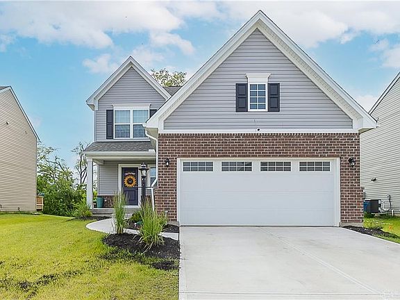 2nd image of 1015 Colonial Dr