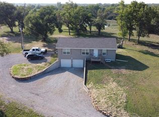1762 255th St, Fort Scott, KS 66701