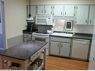 2313 Quarterstaff Rd, North Chesterfield, VA 23235