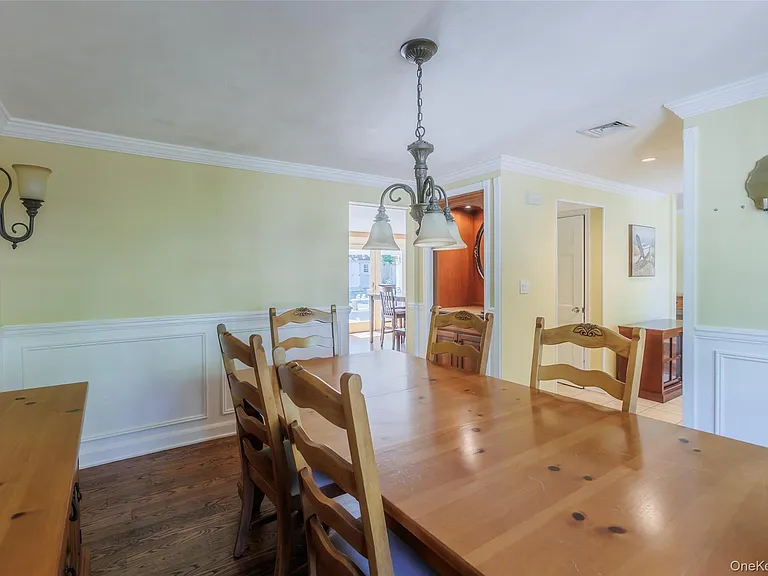 12 Rumford Rd — Photo 7