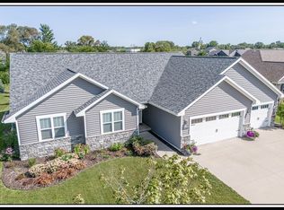 2250 W Kohl Dr, Appleton, WI 54913