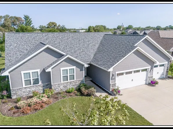 2250 W Kohl Dr, Appleton, WI 54913