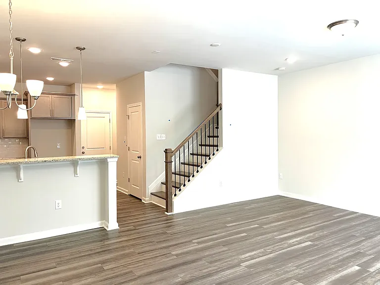 719 Faucette St — Photo 11