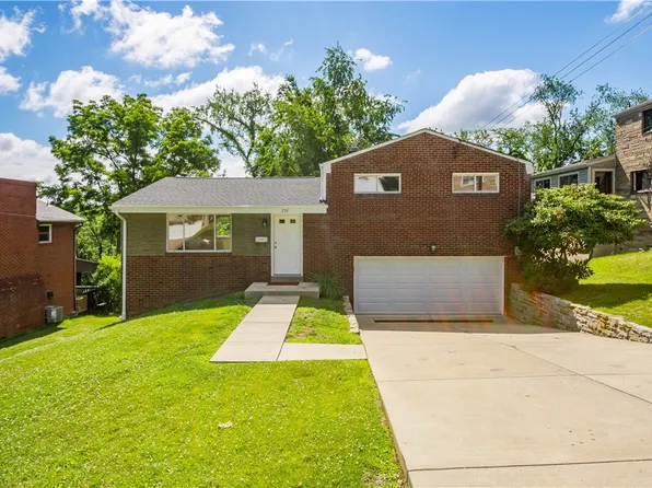 238 Santa Fe Dr, Bethel Park, PA 15102