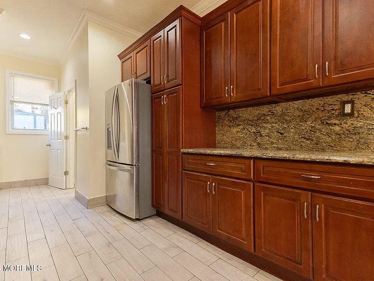 158 Terrace Ave #2 — Photo 6