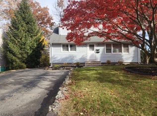 84 Reservoir Ave, Butler, NJ 07405