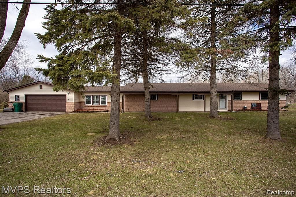 7843 Almont Rd, Almont, MI 48003 Zillow