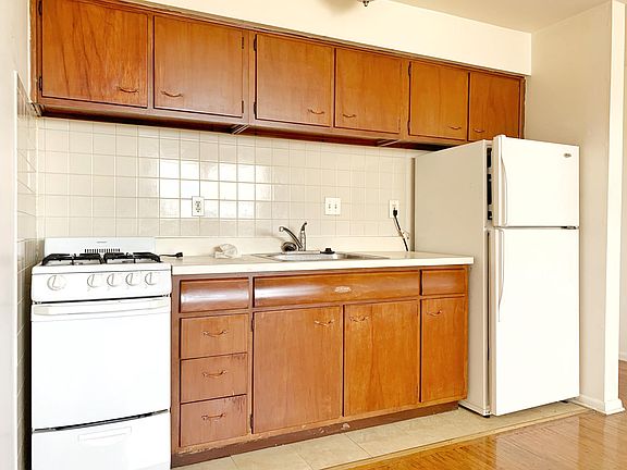 4th image of 730 Stella Maris St APT 105
