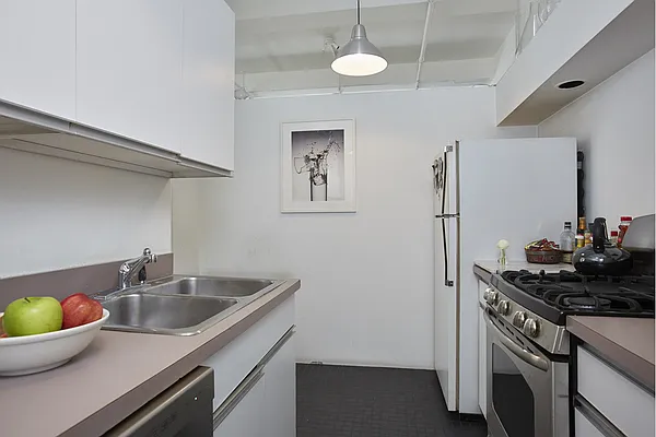 Sold by Stribling | media 7