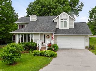 1703 Oriole Dr, Blacksburg, VA 24060