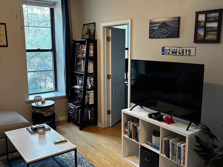 857 N Marshfield Ave #2 — Photo 5