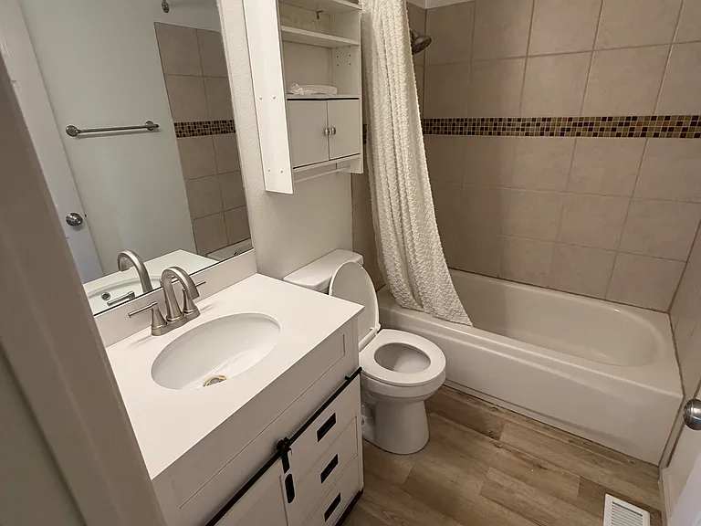 1155 S 5 W — Photo 6