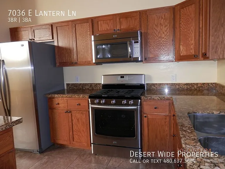 7036 E Lantern Ln E — Photo 8