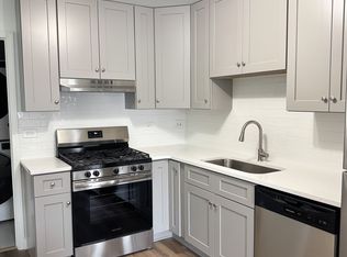 16212 Apple Ln #4, Tinley Park, IL 60487