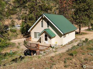 842 Cagle Gulch Rd, Chelan, WA 98816