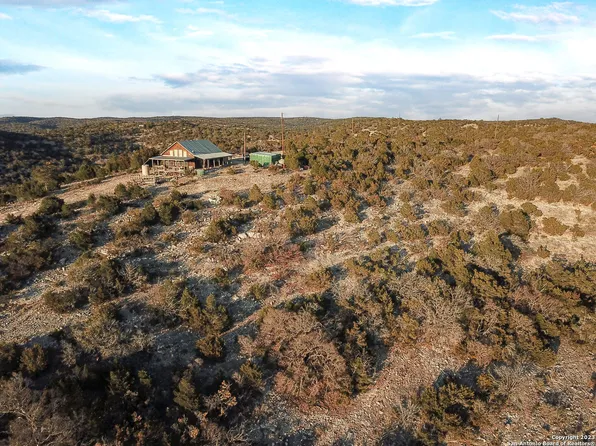 ROCKSPRINGS, TX Rep Ranch, Rocksprings, TX 78880