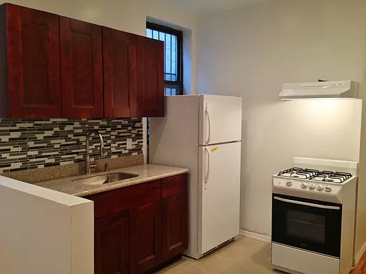 Rented by Sunrise Real Estate | media 24