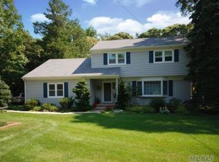 29 Josephine Blvd, Shoreham, NY