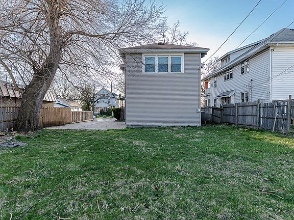 4th image of 1334 Jefferson Ave SE