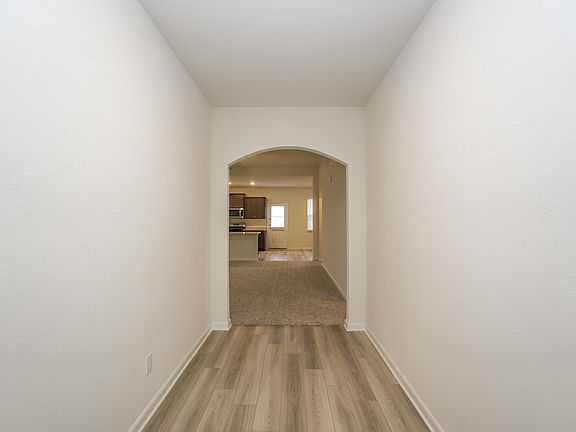 3rd image of 9632 Teton Vista Dr