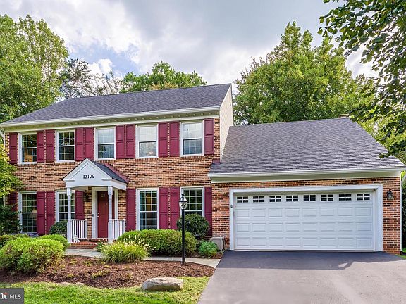 2nd image of 13109 Laneview Ct