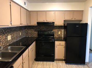 1803 Hampton Knoll Dr, Akron, OH 44313
