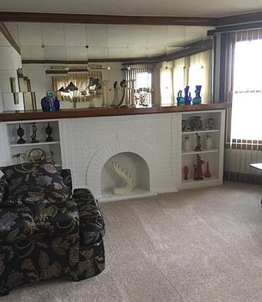 2nd image of 11542 S Hale Ave