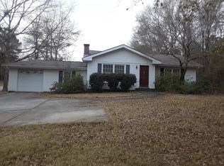 2502 Cunningham Dr, Opelika, AL 36801