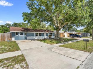 803 Peninsula Rd, Tarpon Springs, FL 34689