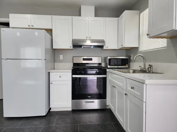 117 N Lowell St APT 5, Lake Elsinore, CA 92530