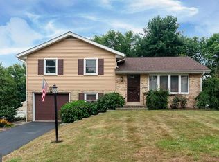 730 Beach St, Reading, PA 19605