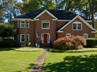 1209 Smith Cove Cir, Virginia Beach, VA 23455