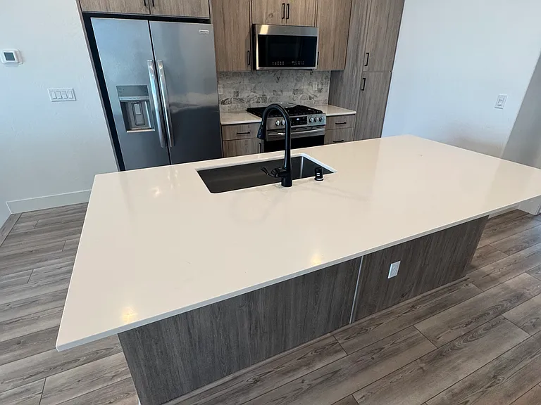2866 E Teaberry Dr — Photo 10