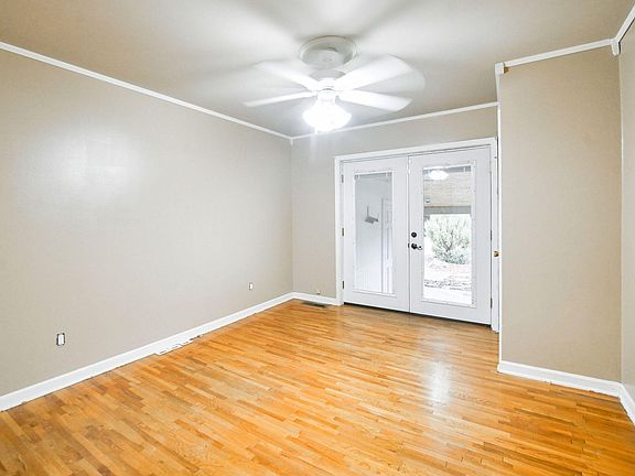 5th image of 2519 Laclede Ave